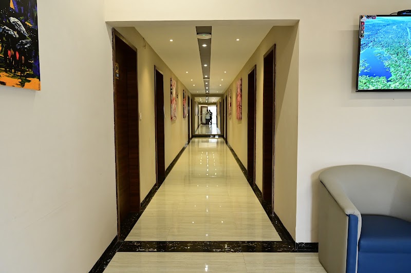The One Hotel - The One Hotel Survey No 771, Plot No.1 B , B, M Square City Center Mall, 1/A, Link Road, near Good Life Gym R.D. Circle, Radha Vasudev Batavia Nagar, Govind Nagar, Nashik, Maharashtra 422008, India