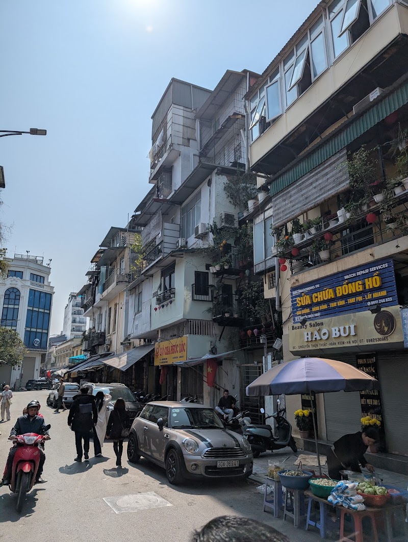 The Balcony - The Balcony, 12 Nguyễn Thiện Thuật, Phố cổ Hà Nội, Hoàn Kiếm, Hà Nội 100000, Vietnam