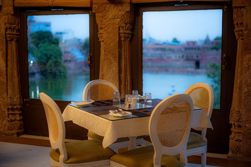 Indique Restaurant & Bar - Indique Restaurant & Bar Pal Haveli, near Clock Tower Road, Pal Haveli, Ghantaghar, Gulab Sagar, Jodhpur, Rajasthan 342001, India