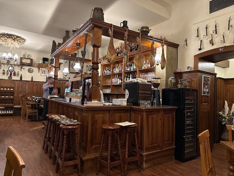 U Matěje Kotrby Restaurant and Bar - U Matěje Kotrby Restaurant and Bar Křemencova 1738/17, Nové Město, 110 00 Praha-Praha 1, Czechia