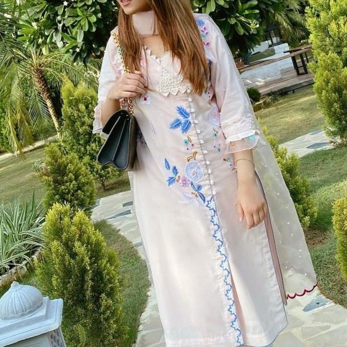 Rudra Creations Boutique - Rudra Creations Boutique 131, behind hotel Shiraz parking, Model Town, Hoshiarpur, Punjab 146001, India