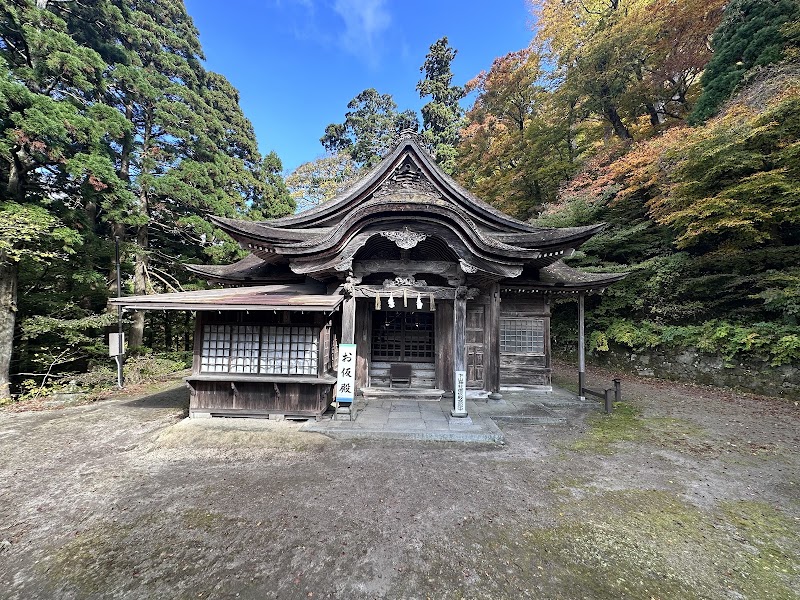 Ogamiyama Shrine Okunomiya - Ogamiyama Shrine Okunomiya, 1 Daisen, Saihaku District, Tottori 689-3318, Japan