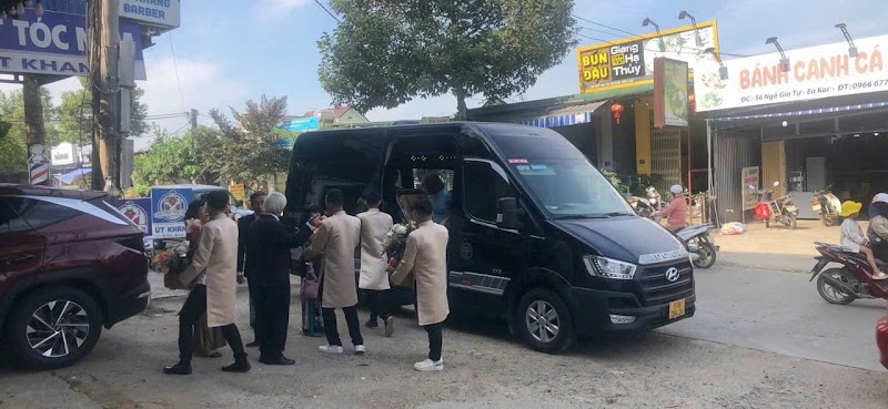 Thuê Xe Limousine Xe Du Lịch Saigon VIP Service - Thuê Xe Limousine Xe Du Lịch Saigon VIP Service, 40/3 Đ. 160, Tăng Nhơn Phú, Hồ Chí Minh 700000, Vietnam