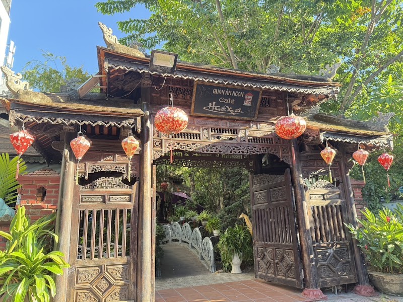Nhà hàng & cafe Huế Xưa - Nhà hàng & cafe Huế Xưa 25 Lê Văn Quý, An Hải, Đà Nẵng 550000, Vietnam
