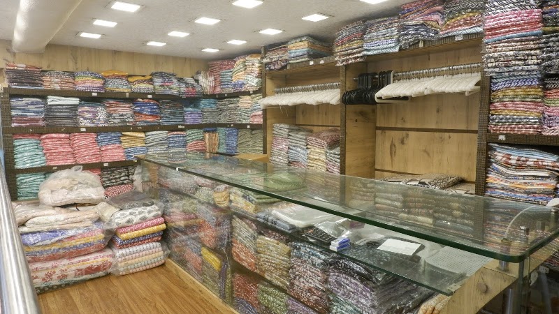 Ronak Boutique - Ronak Boutique Shop Number A-101, Elco Arcade, Hill Rd, Bandra (W, Bandra West, Mumbai, Maharashtra 400050, India