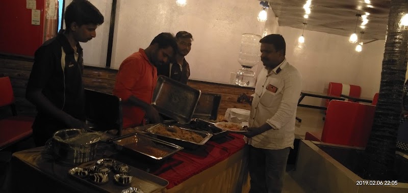 HILL DOWN CAFE FUNWAY MYSORE - HILL DOWN CAFE FUNWAY MYSORE 191, behind Send Miseum, JC Nagar, Mysuru, Karnataka 570011, India