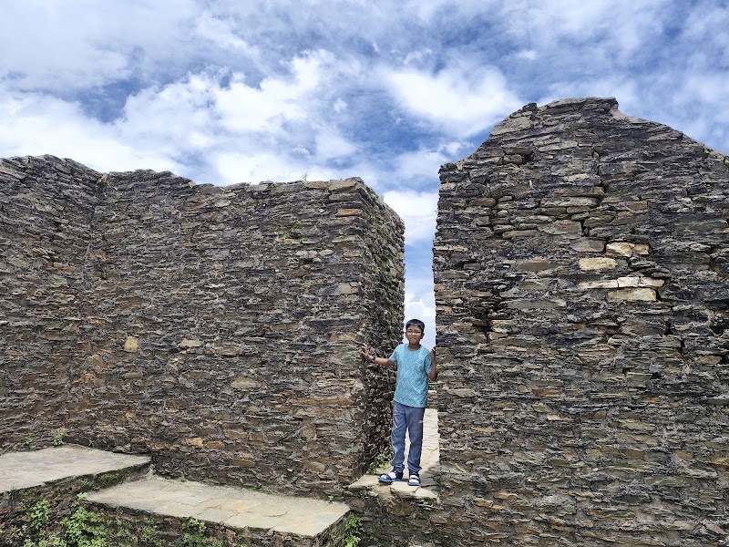 Rabdentse Ruins - Rabdentse Ruins 8724+HJ9, Gyalshing, Sikkim 737111, India