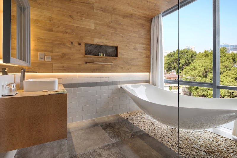 Fusion Suites Sai Gon - Fusion Suites Sai Gon, 3-5 Sương Nguyệt Anh, Street, Bến Thành, Hồ Chí Minh 71000, Vietnam