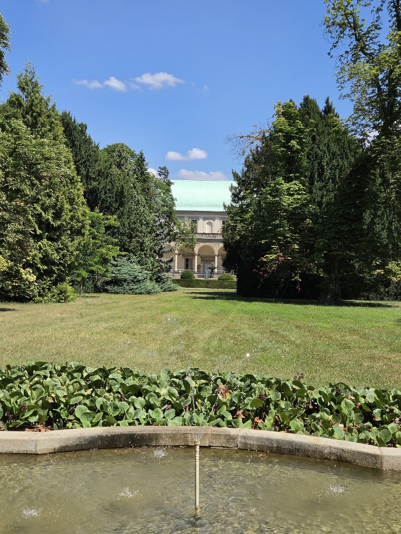 Royal Garden - Royal Garden, U Prašného mostu 49/2, 118 00 Praha 1-Hradčany, Czechia