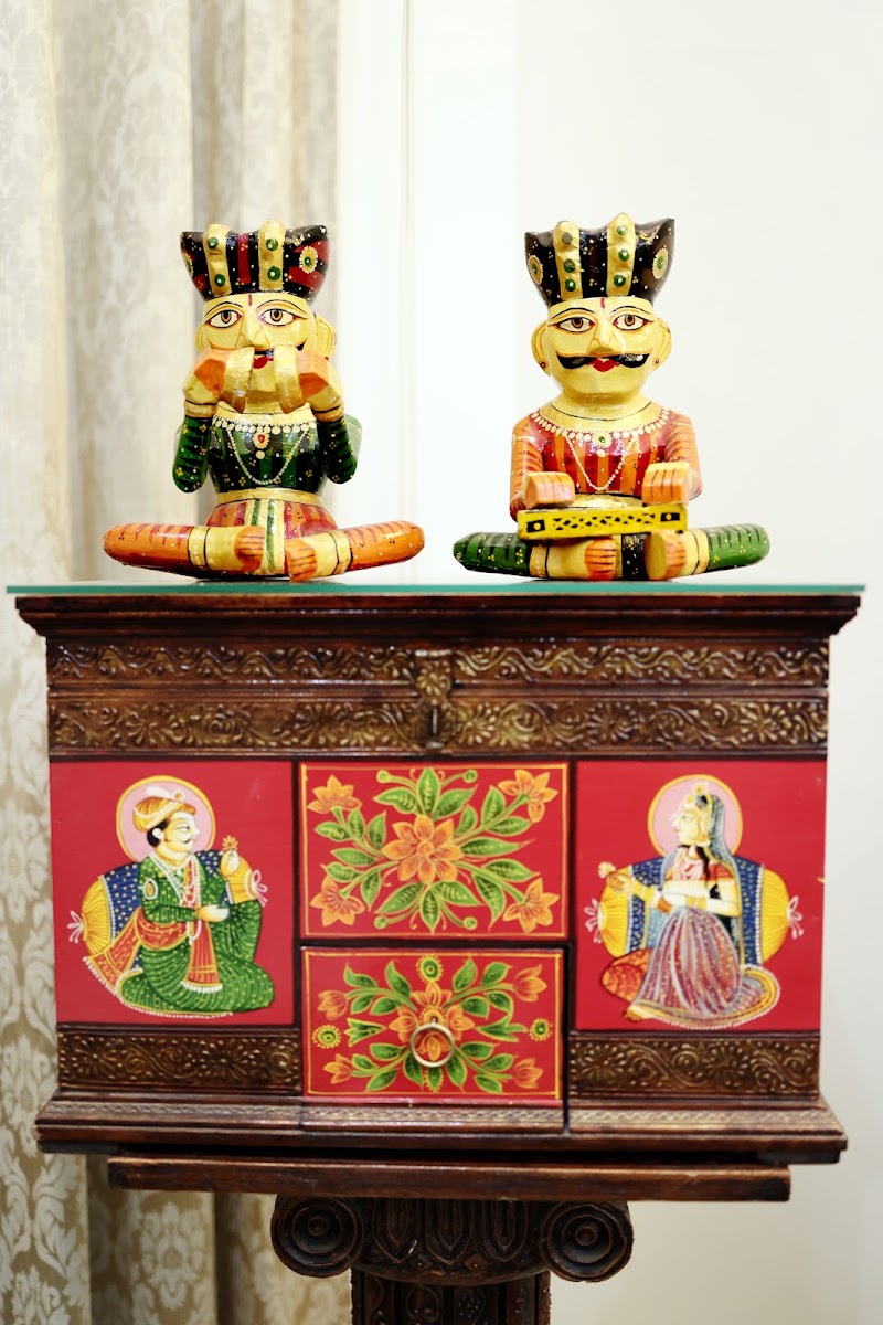 Hotel Jaipur Heritage Haveli (Airport Pick-up, Breakfast, Lunch & Dinner Available) - Hotel Jaipur Heritage Haveli (Airport Pick-up, Breakfast, Lunch & Dinner Available) Near, 22, Jawahar Circle, Opposite International Airport, Shankar Colony, Sangam Colony, Jagatpura, Jaipur, Rajasthan 302017, India