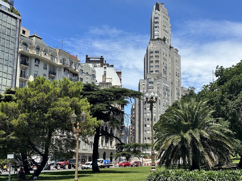 Plaza General San Martín - Plaza General San Martín, Buenos Aires, C1006 Buenos Aires, Argentina