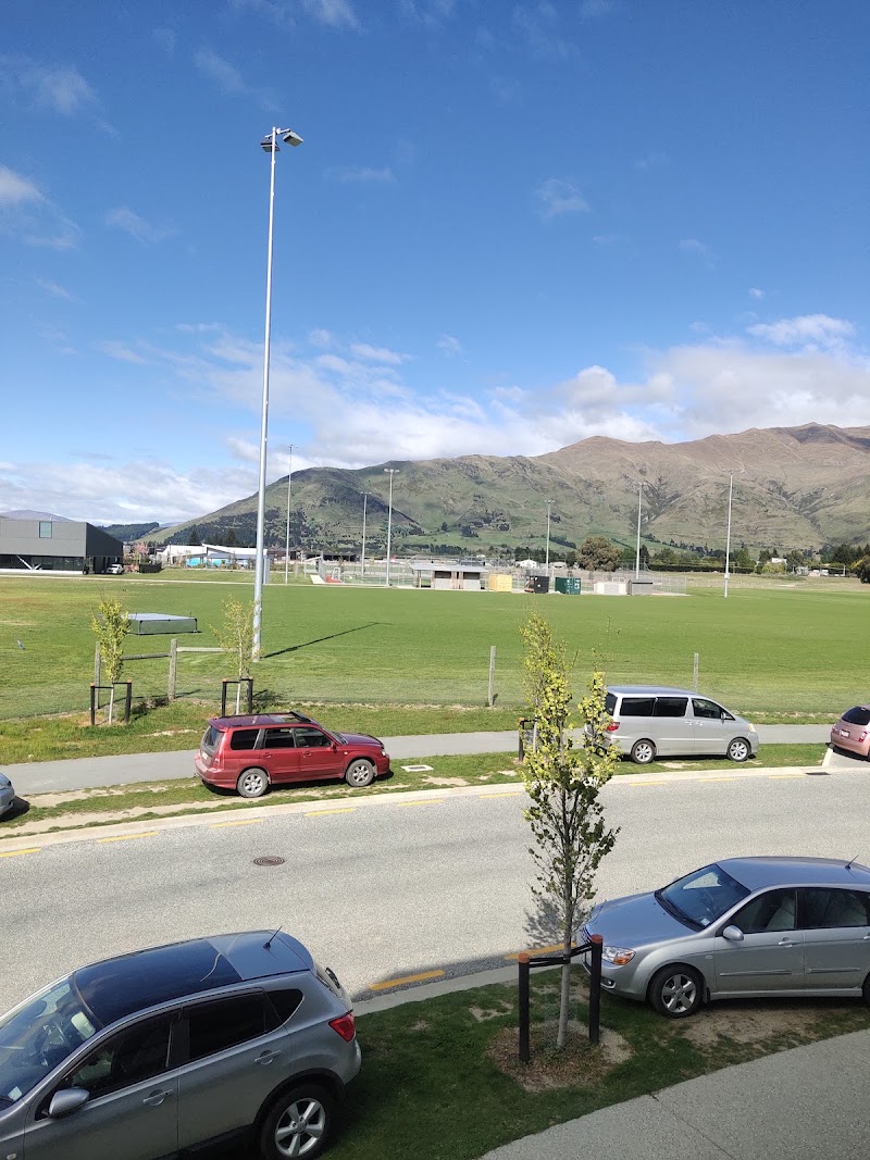 Wanaka Recreation Centre - Wanaka Recreation Centre, 41 Sir Tim Wallis Drive, Wānaka 9382, New Zealand