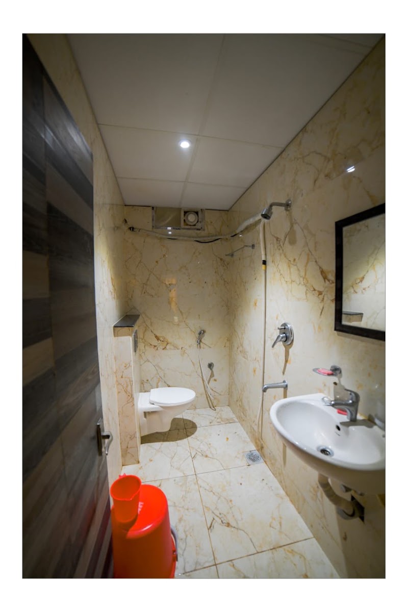 JRS RESIDENCY - JRS RESIDENCY No 2, Anna St, Thiruveeka Nagar, Thottapalayam, Vellore, Tamil Nadu 632004, India