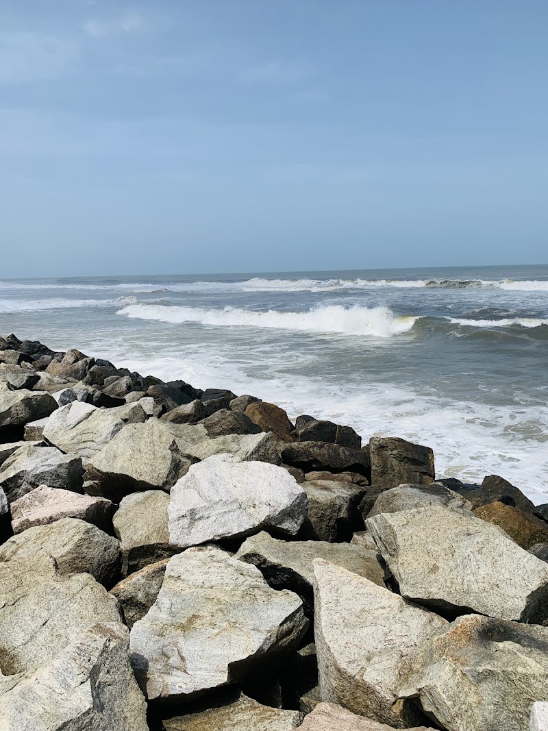 Edava Beach, Varkala - Edava Beach, Varkala QM6P+4WC, Thiruvananthapuram, Edava, Kerala 695311, India