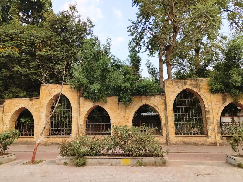 Happy Street - Happy Street, Netaji Rd, Ellisbridge, Ahmedabad, Gujarat 380006, India
