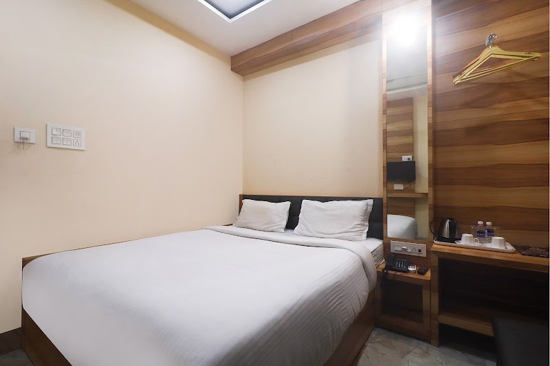 Hotel Ganpati - Hotel Ganpati Bidhan Rd, near Maa Bhawani kali MandirSiliguri, Ward 12, Hakim Para, Siliguri, West Bengal 734001, India
