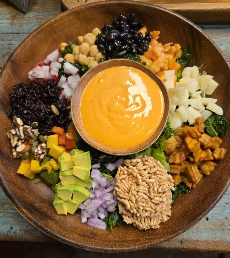 Mango Vegetarian & Vegan - Mango Vegetarian & Vegan เลขที่ 13 Thanon Tanao, Khwaeng Wat Bowon Niwet, Khet Phra Nakhon, Krung Thep Maha Nakhon 10200, Thailand