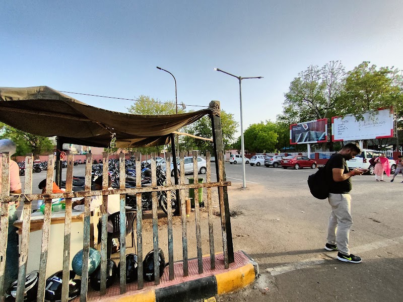 Durgapura Railway Station - Durgapura Railway Station, VQ3P+XR5, Shanti Nagar, Mahaveer Nagar, Durgapura, Jaipur, Rajasthan 302018, India