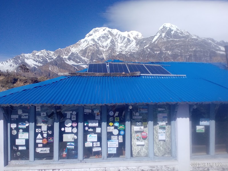 Hotel Trekkers Paradise , pizzaria and cafe - Hotel Trekkers Paradise , pizzaria and cafe Mardi Himal High Camp, Lwang Ghalel 33700, Nepal