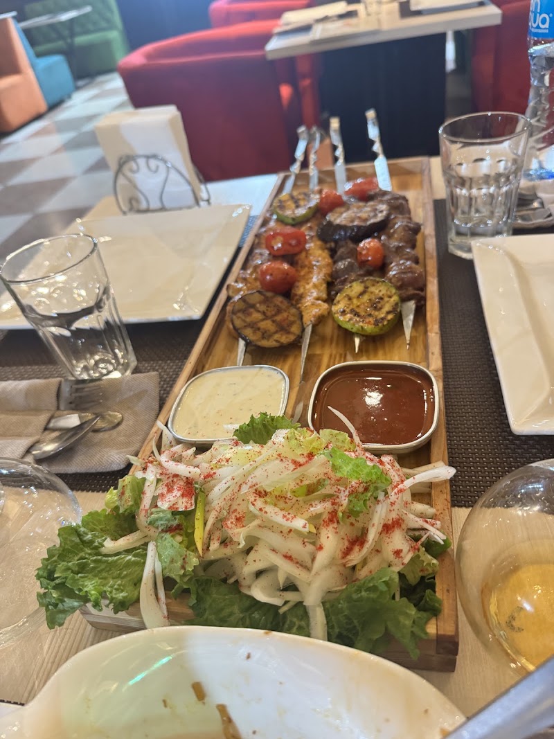 Fiesta by Spice Mantra - Fiesta by Spice Mantra, Kairbekov St. 62, Almaty 050000, Kazakhstan
