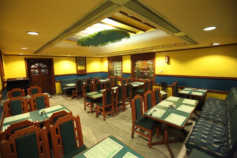 New Woodlands Hotel - New Woodlands Hotel 72-75, Dr Radha Krishnan Salai, CIT Colony, Mylapore, Chennai, Tamil Nadu 600004, India