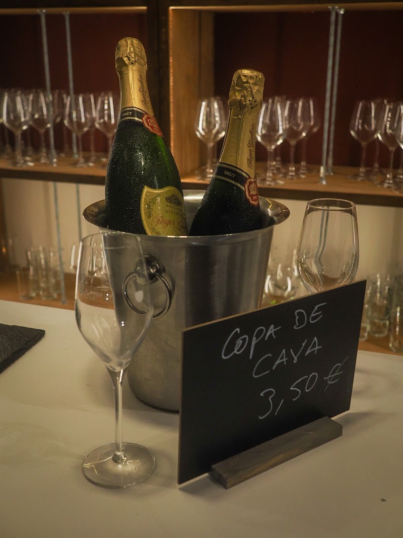 VinumPlay - Taste & Shop (Vitoria) - VinumPlay - Taste & Shop (Vitoria) Hedegile Kalea, 47, 01001 Vitoria-Gasteiz, Araba, Spain