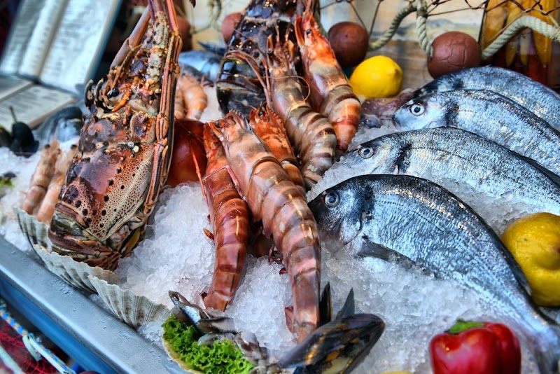 Famous Seafood Restaurant - Famous Seafood Restaurant 5, Vijay Nagar Beach, Havelock, Andaman and Nicobar Islands 744211, India