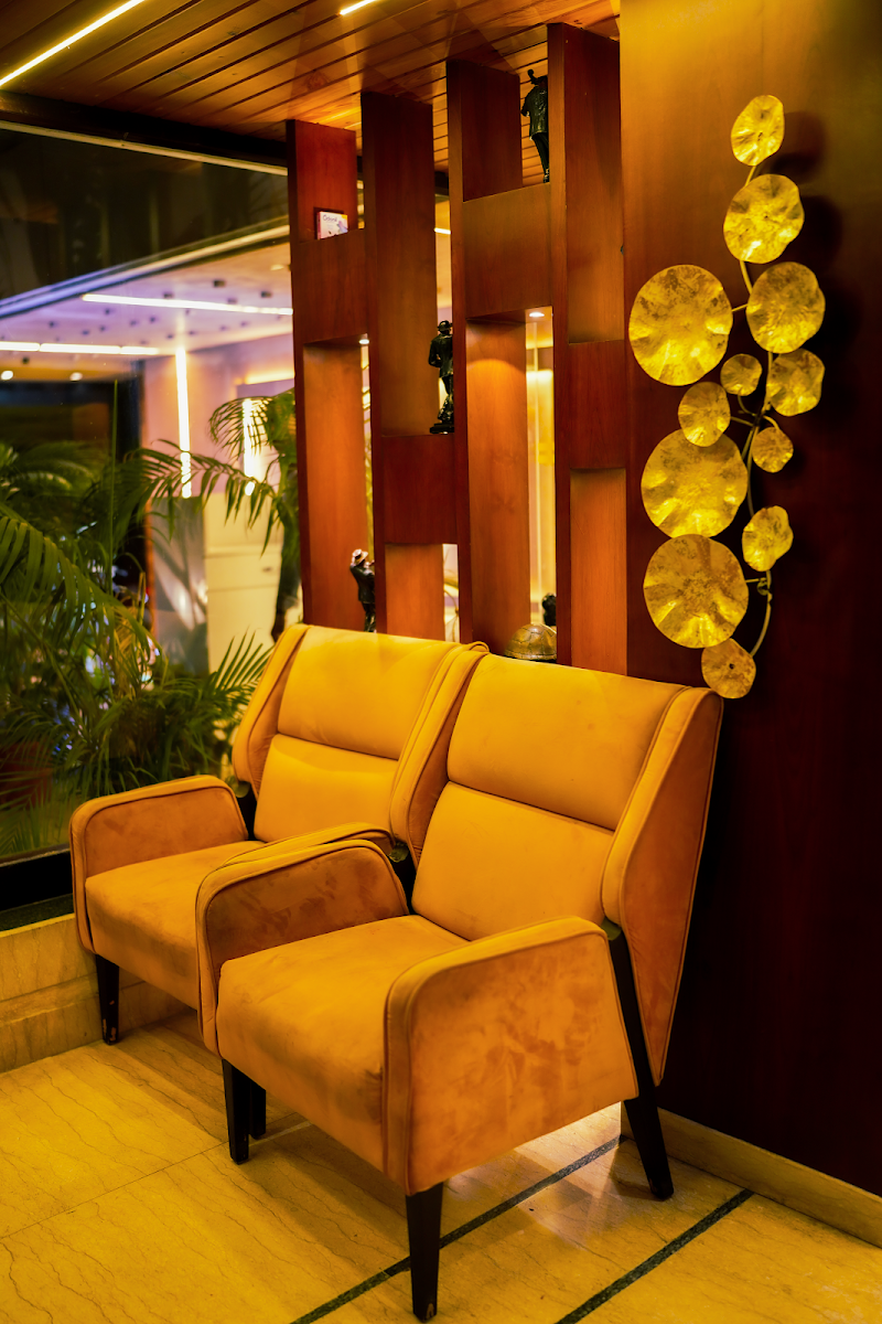 Hotel Golden - I - Hotel Golden - I hotel golden-i, behind D.M plaza bristal, Chhotapara, Janta Colony, Raipur, Chhattisgarh 492001, India