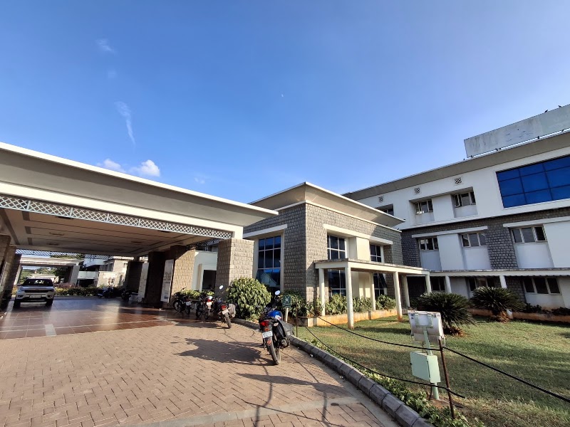 SS Narayana Super Speciality Centre, Davangere - SS Narayana Super Speciality Centre, Davangere, SS High Tech Hospital Campus Jnanashankara, NH-4, Bypass Road, S O G Colony, Shri Ramanagara, Davangere, Karnataka 577005, India