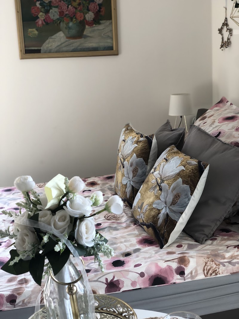 Cozy Apartment Hotel Prague Airport, ONLY 5 min DRIVE from airport - Cozy Apartment Hotel Prague Airport, ONLY 5 min DRIVE from airport, V Kněžívce, 252 67 Tuchoměřice, Czechia