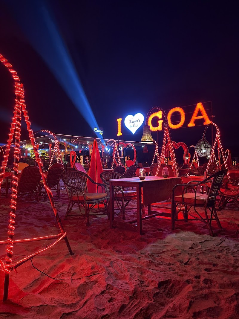 Xavier's Beach Cafe - Xavier's Beach Cafe, Near, Tito's Ln, below Sea View Cottage, Saunta Vaddo, Calangute, Goa 403516, India