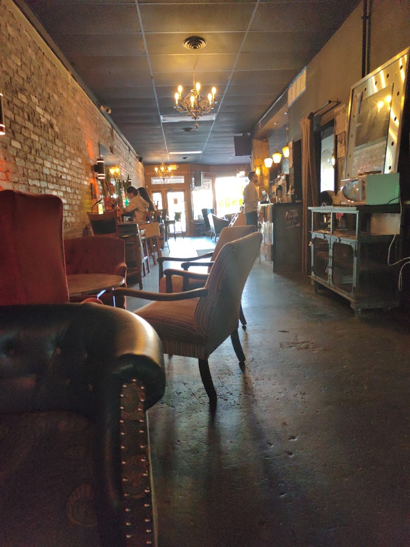 Downtown Common Grounds - Downtown Common Grounds, 631 S Elm St, Greensboro, NC 27406, USA