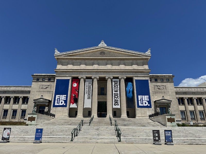 Field Museum - Field Museum, 1400 S Lake Shore Dr, Chicago, IL 60605, USA