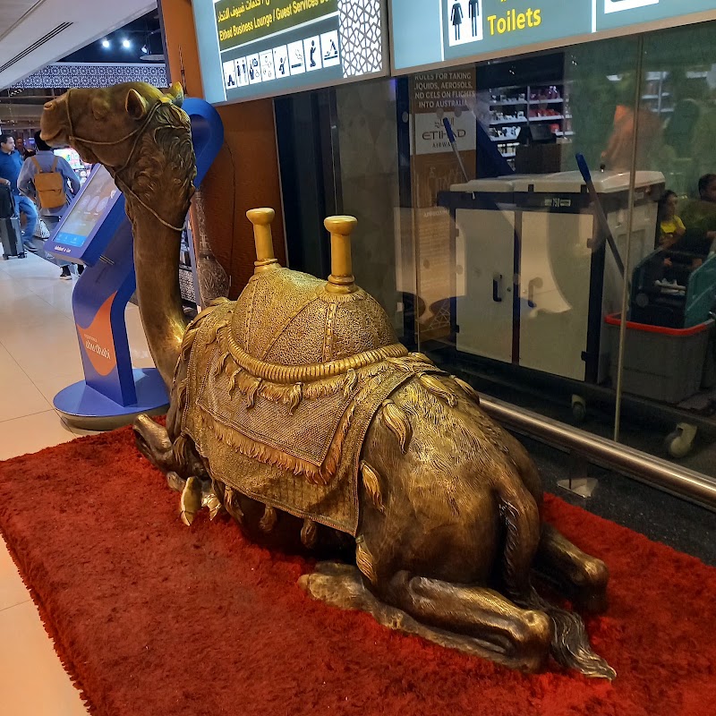 Etihad Airways Abu Dhabi First Class Lounge - Etihad Airways Abu Dhabi First Class Lounge Abu Dhabi Airport,Sheikh Maktoum Bin Rashid Road - Abu Dhabi - Ferienigde Arabyske - المطار - مطار زايد الدولي - أبو ظبي - United Arab Emirates