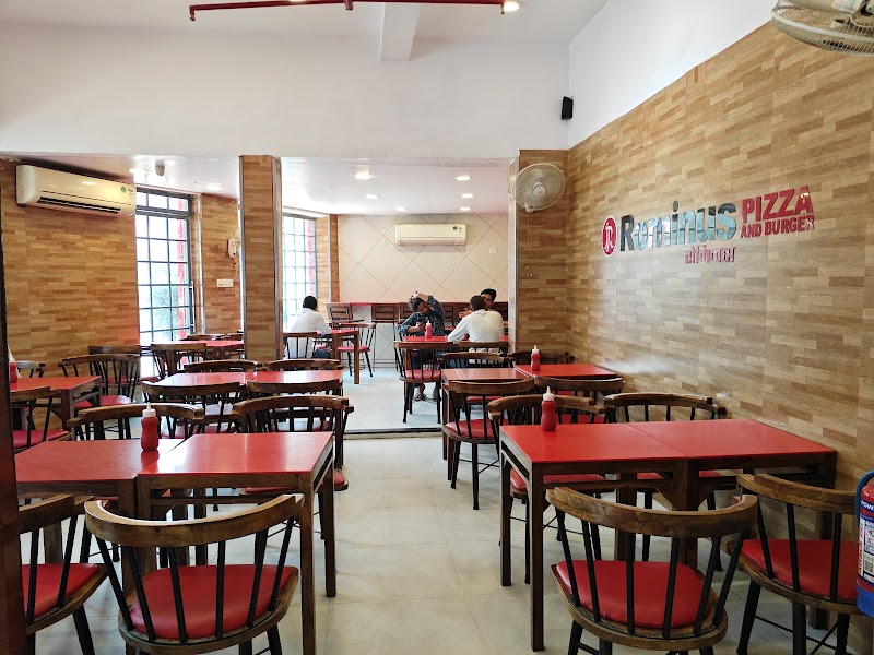 Rominus Pizza And Burger - Rominus Pizza And Burger Ground Floor, 396/336, NH96, Colonelganj Rd, opposite Anand Bhawan Museum, Colonelganj, Colnel Ganj, George Town, Prayagraj, Uttar Pradesh 211002, India