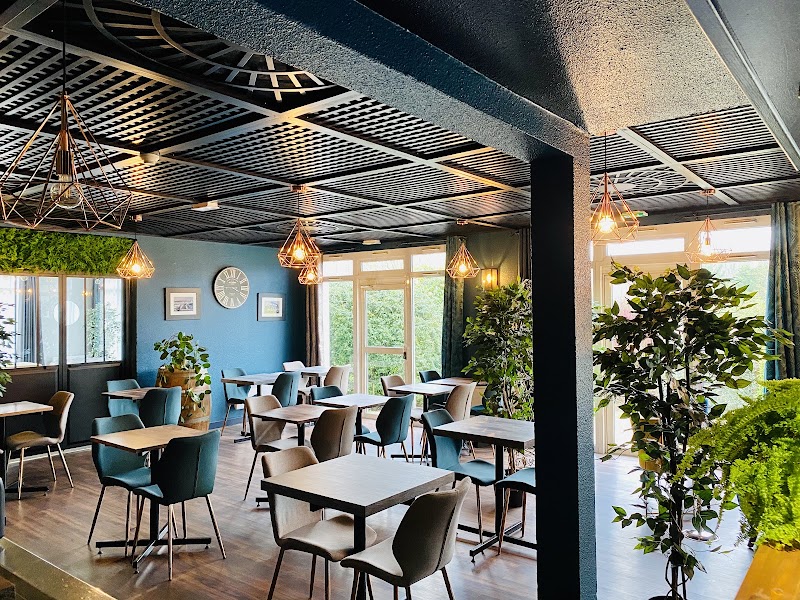 Sure Hotel by Bestwestern Calais Coquelles Tunnel S/ Manche - Sure Hotel by Bestwestern Calais Coquelles Tunnel S/ Manche 2 Rue de Bergnieulles, 62231 Coquelles, France