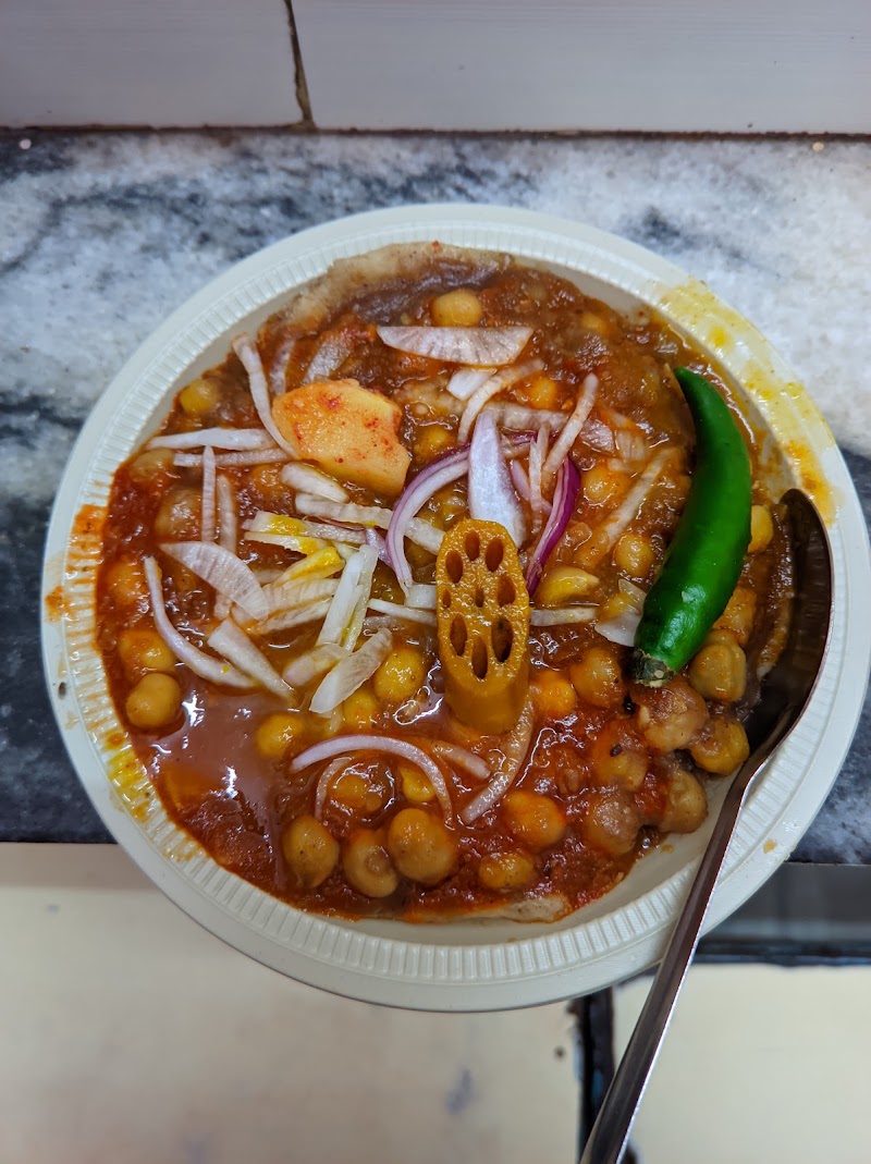 Ramuu kulche chole wala - Ramuu kulche chole wala, T14/1007, Guru Bazar, Katra Ahluwalia, Amritsar, Amritsar Cantt., Punjab 143006, India