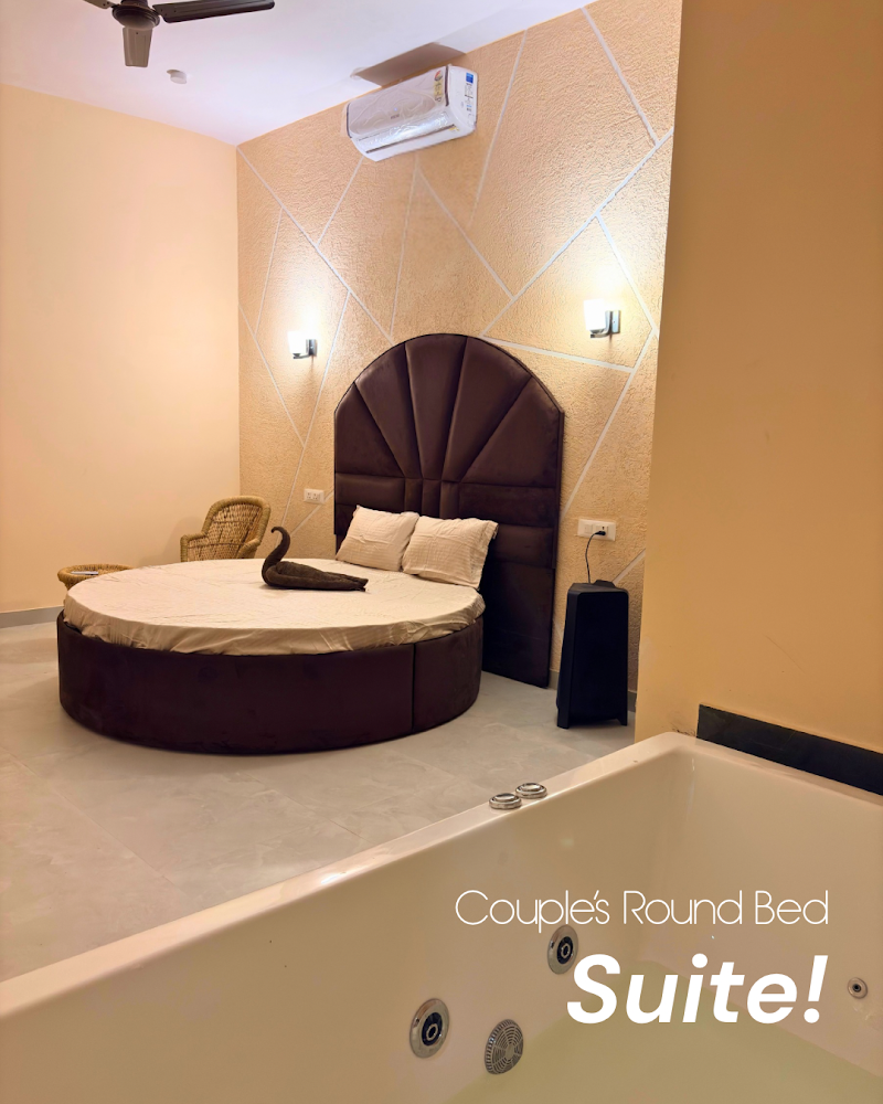 SORA Stays | Luxury Pool Villa & Jacuzzi | Near Durg - Rajnandgao Highway - SORA Stays | Luxury Pool Villa & Jacuzzi | Near Durg - Rajnandgao Highway, Rajwada Farms, P78, Railway OverBridge, near Mudhipar, Joratarai, Mudhipar, Chhattisgarh 491441, India