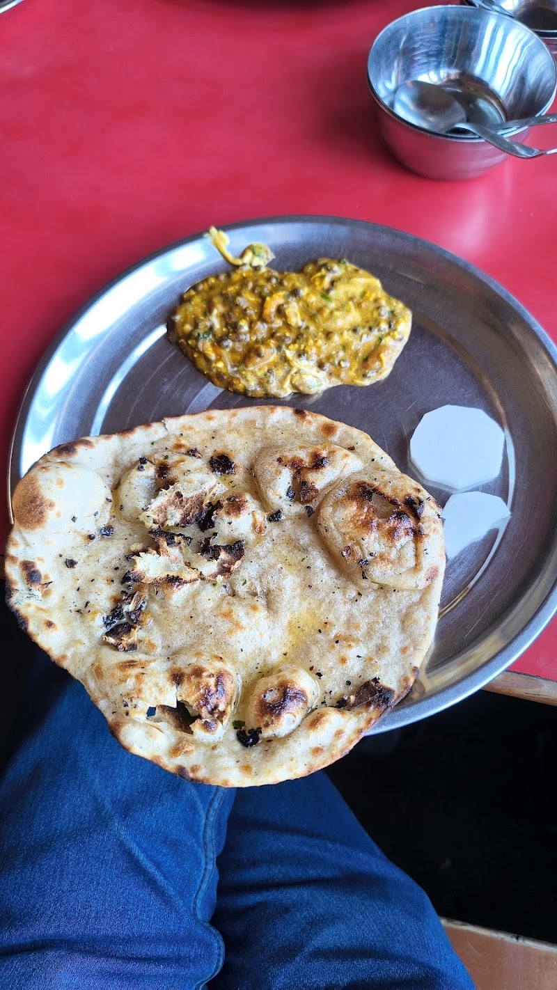 Shiv Vaishno Dhaba - Shiv Vaishno Dhaba, Kalka - Shimla Rd, near Toll, Sanwara, Solan, Himachal Pradesh 173209, India
