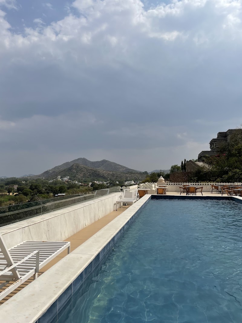Fateh Niwas by Fateh Collection (A Heritage Renaissance Resort) - Fateh Niwas by Fateh Collection (A Heritage Renaissance Resort) HMG4+FPJ, Rampura Circle, near Rampura Circle, Eklavya Colony, Udaipur, Rajasthan 313031, India