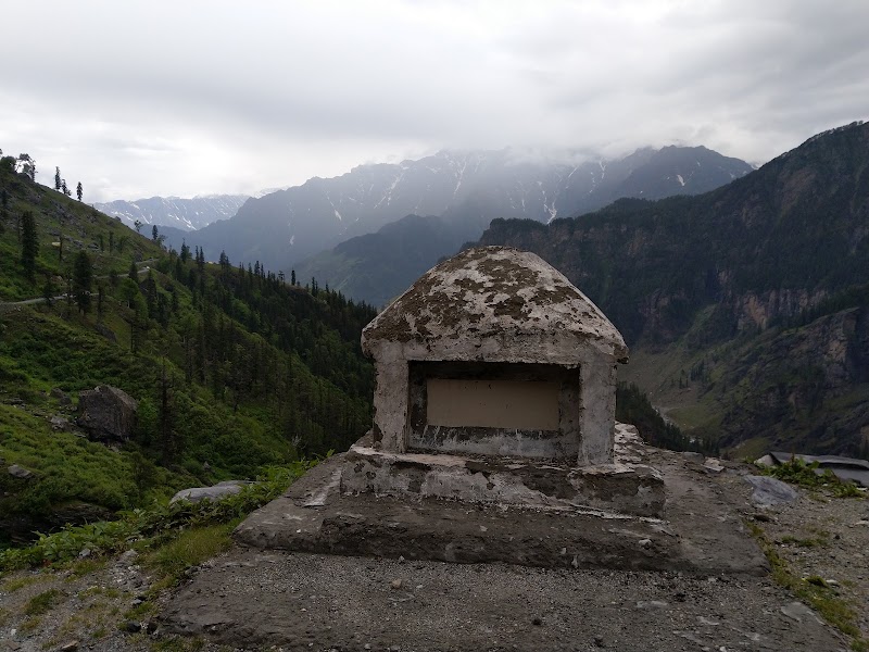 Rahala Waterfalls - Rahala Waterfalls, 86P9+G8X, Manali - Leh Hwy, Himachal Pradesh 175103, India