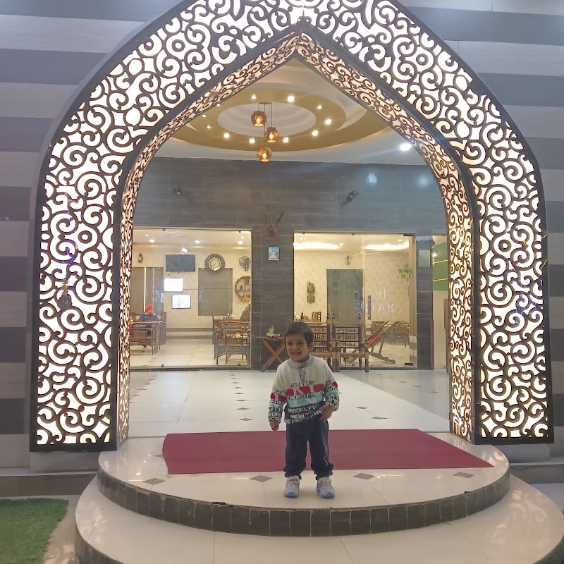 Pahalwan Dhaba - Pahalwan Dhaba, NH 9, opp. LPS Bossard, Kharawar, Haryana 124021, India
