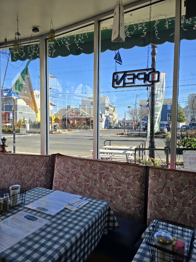 Alice's Kitchen - Alice's Kitchen, 1108 E Ocean Ave, Sea Bright, NJ 07760, USA