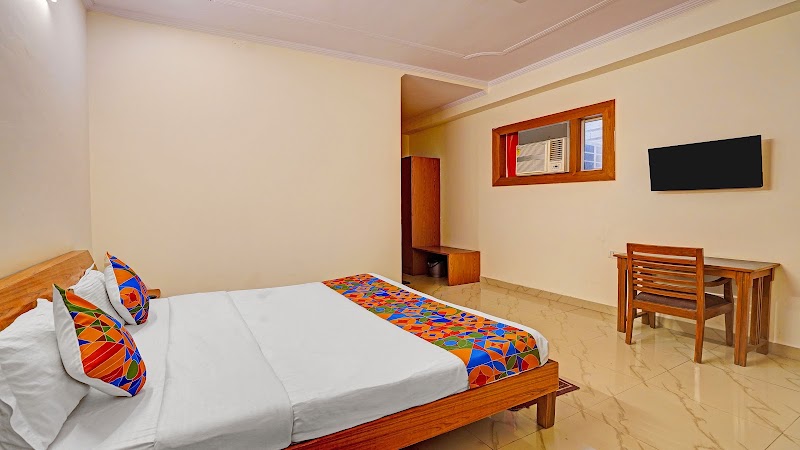 Fabhotel Hm Residency - Fabhotel Hm Residency BS, 32, Basai, Sector 70, Noida, Uttar Pradesh 201316, India