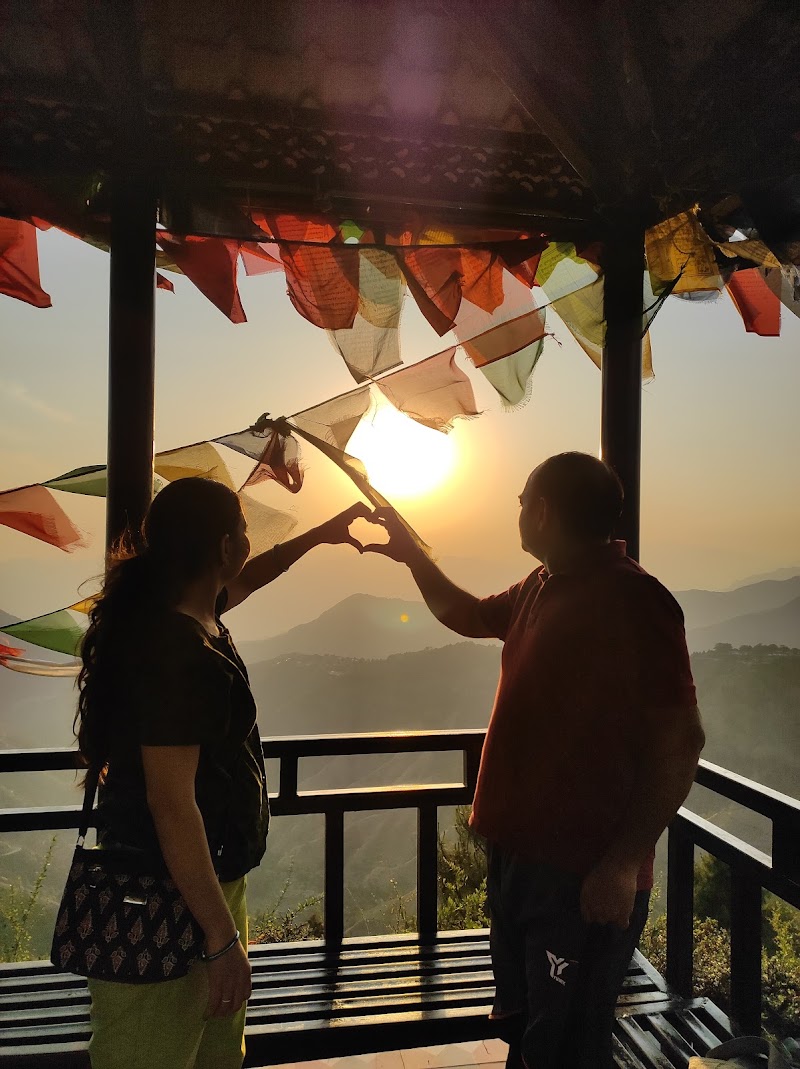 Sunset & sunrise point parking - Sunset & sunrise point parking, PV29+JRX, Chakrata, Uttarakhand 248123, India