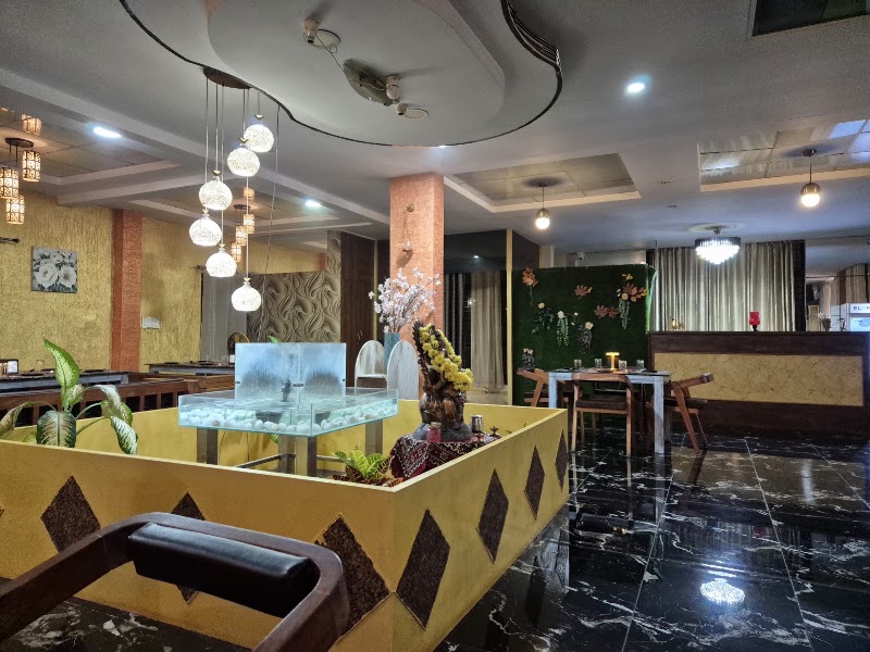 M2 (Eat In Style) Veg Restaurant in Mysuru By Vishal G Punjabi - M2 (Eat In Style) Veg Restaurant in Mysuru By Vishal G Punjabi No.94, KRS Rd, Gokulam 1st Stage, Gokulam, Mysuru, Karnataka 570002, India