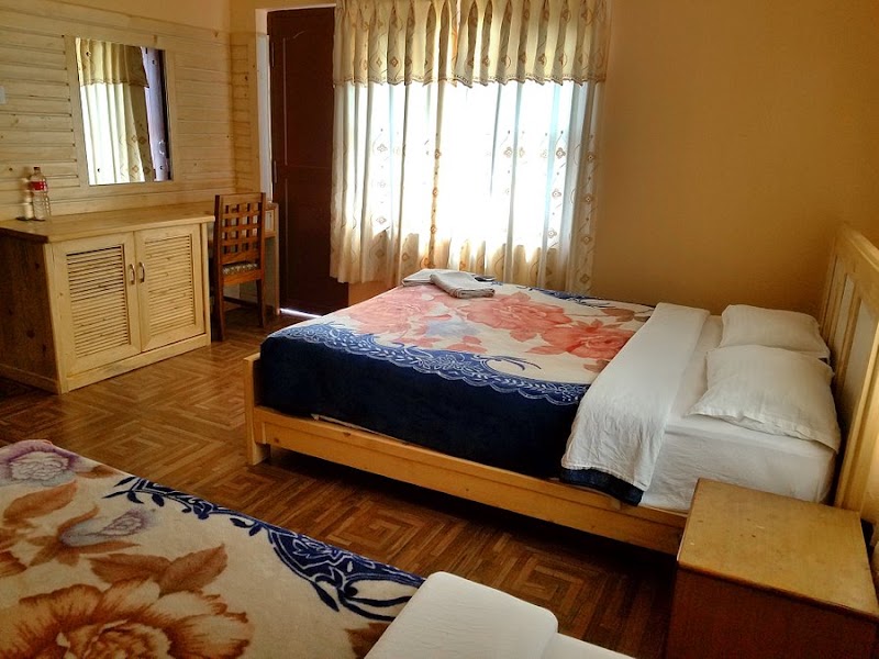 Hotel Diplomat - Hotel Diplomat Pragati Marga, Pokhara 33700, Nepal