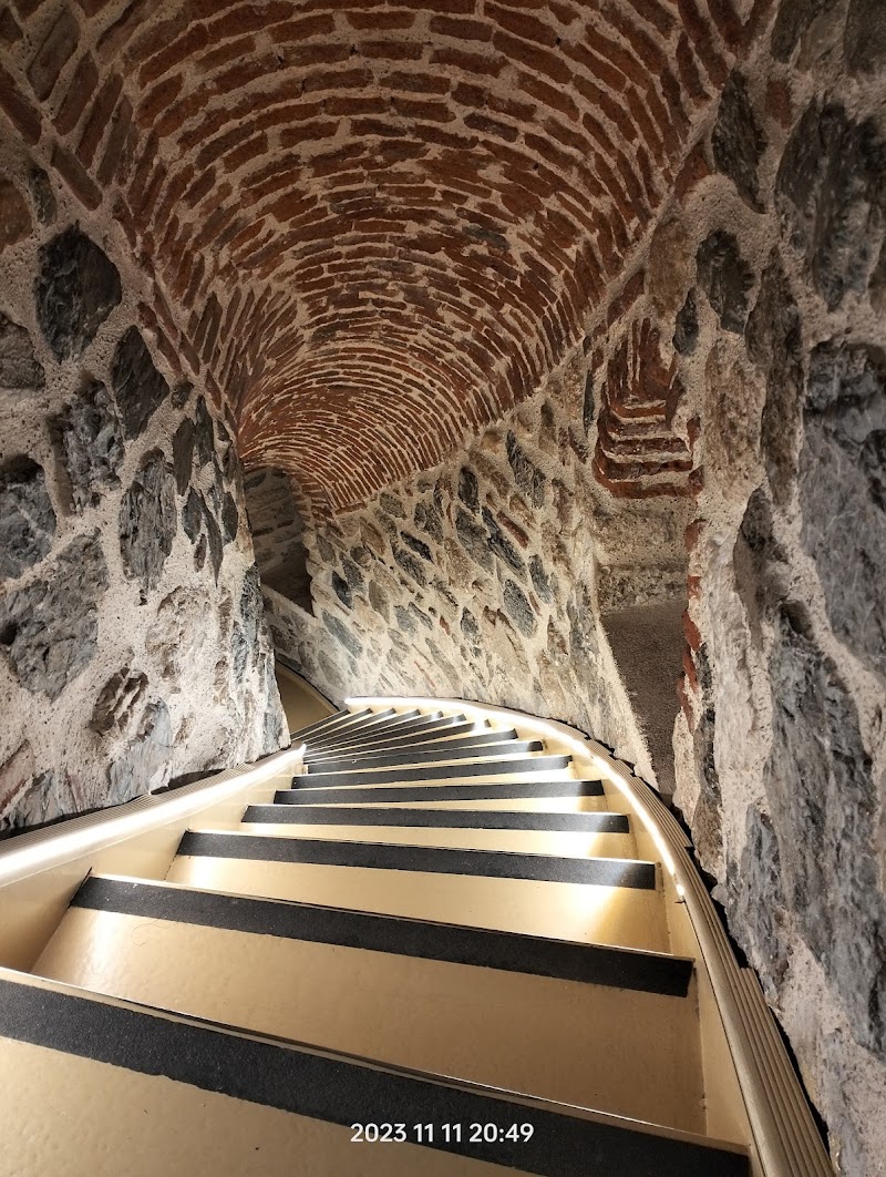 Galata Tower - Galata Tower Bereketzade, 34421 Beyoğlu/İstanbul, Türkiye