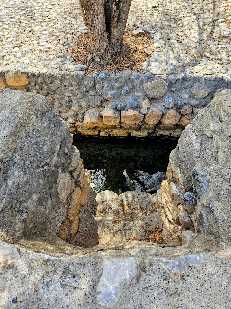 Falaj Daris (UNESCO) - Falaj Daris (UNESCO), XGCX+FH7, Nizwa, Oman