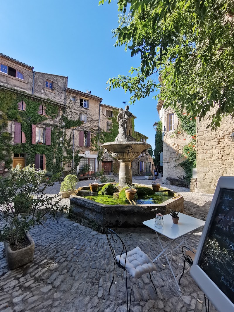 Roussillon - Roussillon, 84220 Roussillon, France